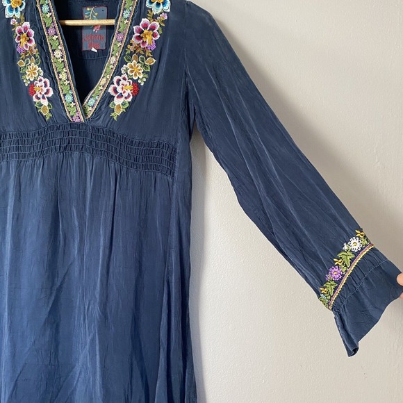 Johnny Was Navy‎ Embroidered Dress Long Sleeve V Neck Women's Size XS - Picture 3 of 16